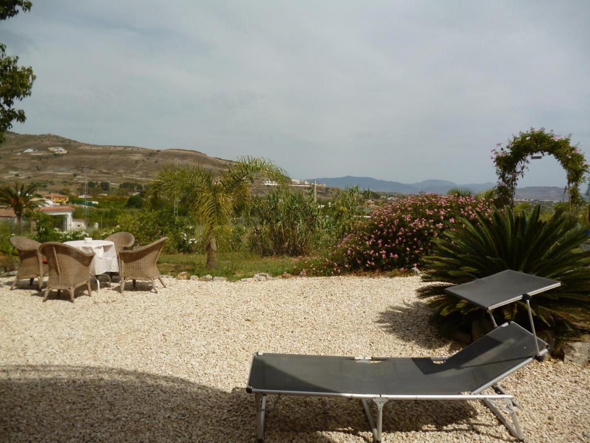 Casita Melanie Apartment Alhaurin el Grande Luaran gambar